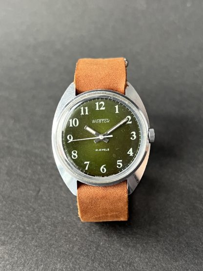 Часы восток СССР зелёный циферблат