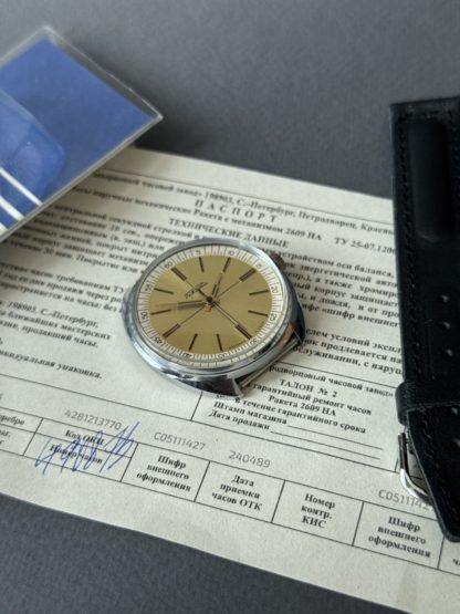 часы Ракета новые с паспортом СССР