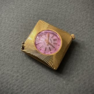 часы Чайка «Розовый сапфир»